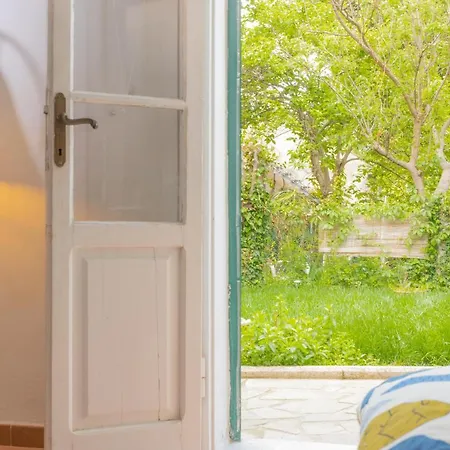 Apartment Marylou Gardenhouse Pisa